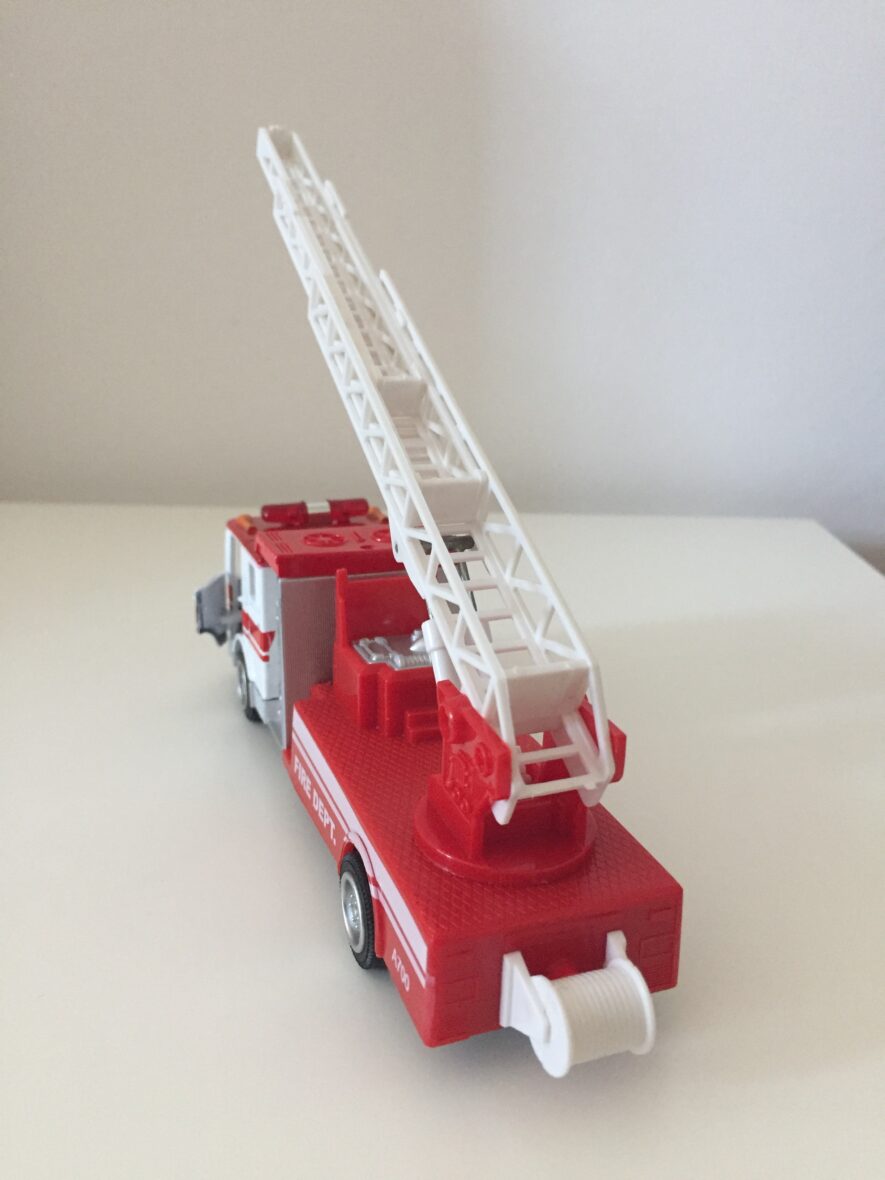 Masinuta pompieri lumini si sunet die cast metal jucariidezece.ro (4)